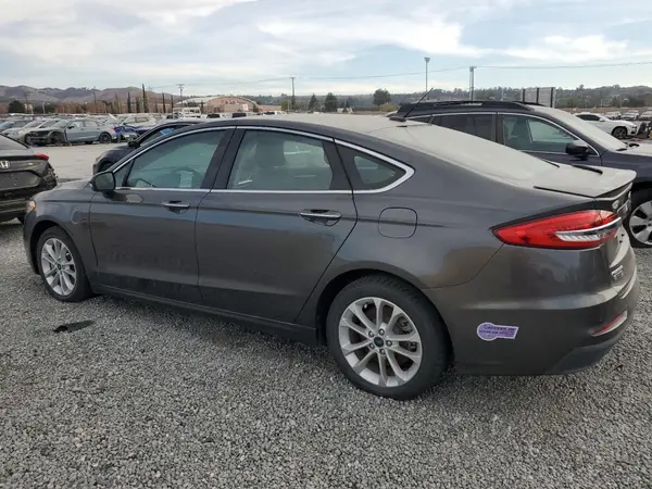 3FA6P0SU8KR223417 2019 FORD FUSION - Image 2