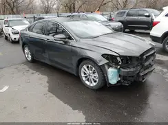 3FA6P0SU8KR232280 2019 FORD FUSION