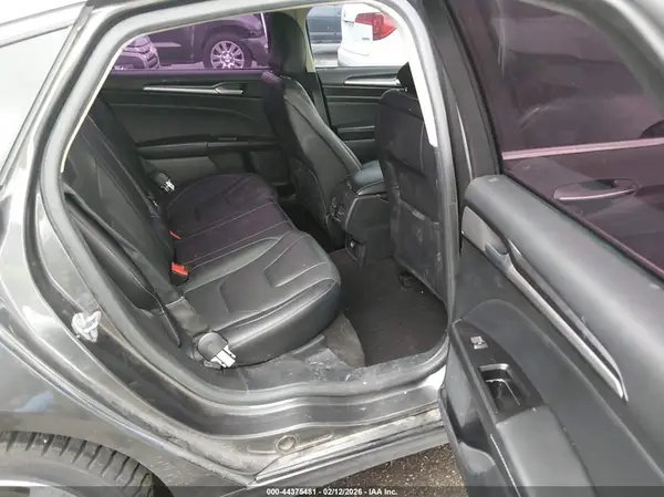 3FA6P0SU8KR232280 2019 FORD FUSION - Image 8