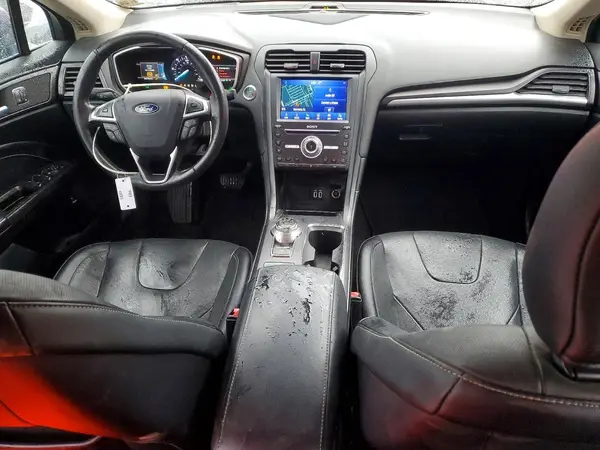 3FA6P0SU8KR258409 2019 FORD FUSION - Image 8