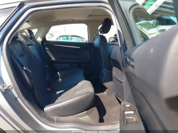 3FA6P0SU8LR112903 2020 FORD FUSION - Image 8