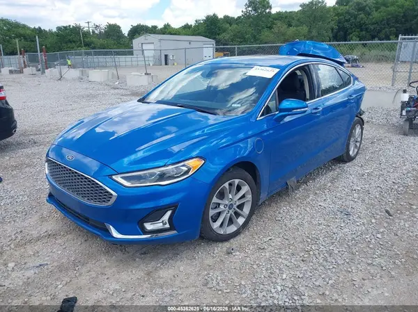 3FA6P0SU8LR225735 2020 FORD FUSION - Image 2