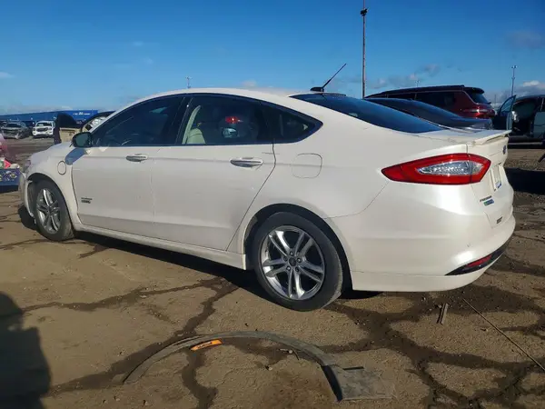 3FA6P0SU9GR142515 2016 FORD FUSION - Image 2