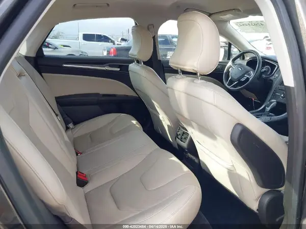 3FA6P0SU9GR145186 2016 FORD FUSION - Image 8