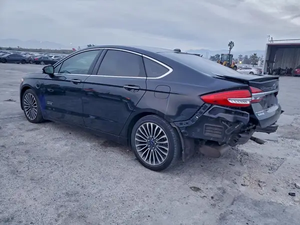 3FA6P0SU9HR110648 2017 FORD FUSION - Image 2