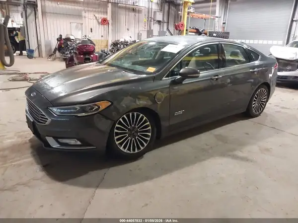 3FA6P0SU9HR147148 2017 FORD FUSION - Image 2