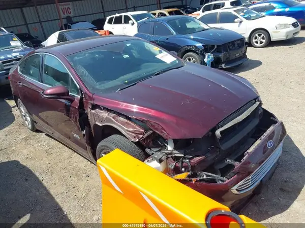 3FA6P0SU9HR379474 2017 FORD FUSION - Image 1