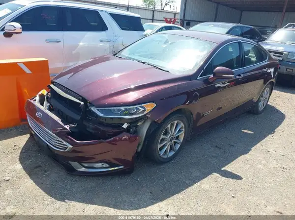 3FA6P0SU9HR379474 2017 FORD FUSION - Image 2