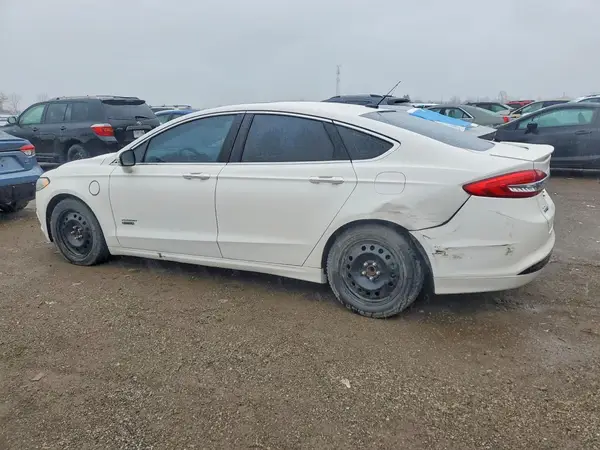 3FA6P0SU9HR389955 2017 FORD FUSION - Image 2