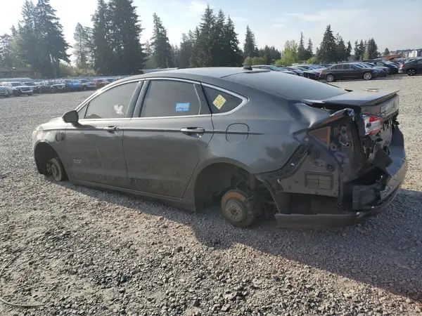 3FA6P0SU9JR212005 2018 FORD FUSION - Image 2