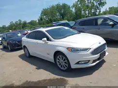 3FA6P0SU9JR279400 2018 FORD FUSION