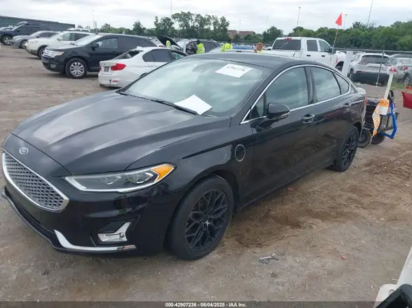3FA6P0SU9KR111905 2019 FORD FUSION - Image 2