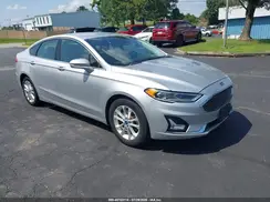 3FA6P0SU9KR149540 2019 FORD FUSION
