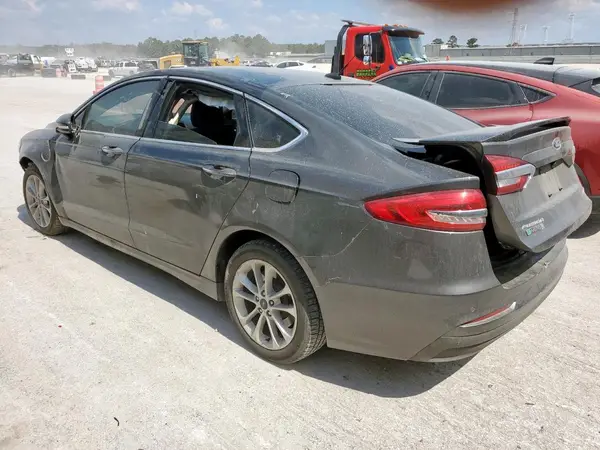 3FA6P0SU9KR200325 2019 FORD FUSION - Image 2
