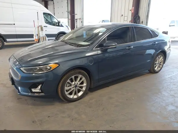 3FA6P0SU9KR211227 2019 FORD FUSION - Image 2