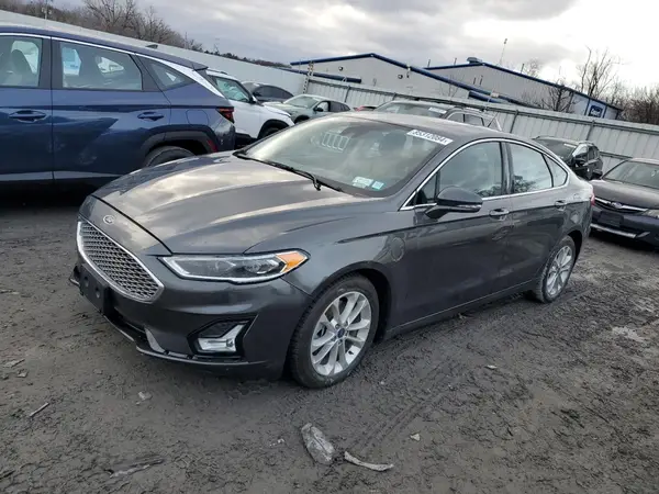 3FA6P0SU9KR212796 2019 FORD FUSION - Image 1