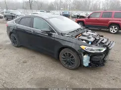 3FA6P0SU9KR212913 2019 FORD FUSION