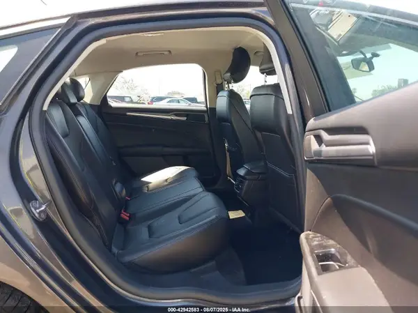 3FA6P0SUXGR194977 2016 FORD FUSION - Image 8