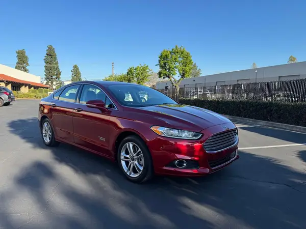 3FA6P0SUXGR320707 2016 FORD FUSION - Image 1
