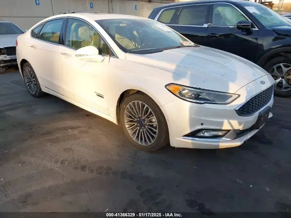 3FA6P0SUXHR201671 2017 FORD FUSION - Image 1