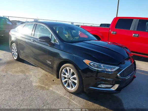 3FA6P0SUXHR261126 2017 FORD FUSION - Image 1