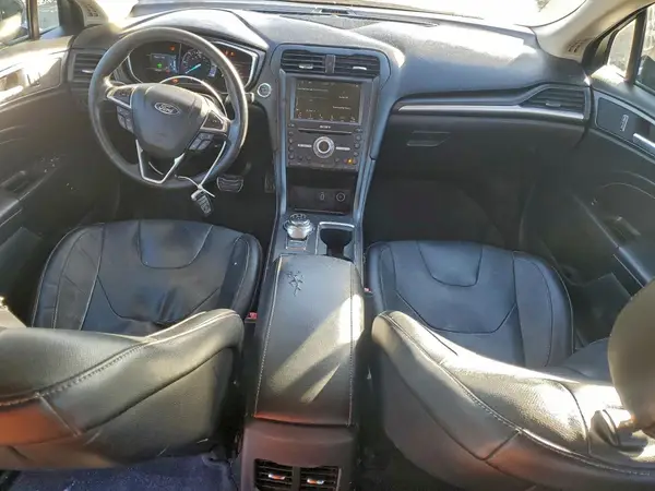 3FA6P0SUXHR329523 2017 FORD FUSION - Image 8