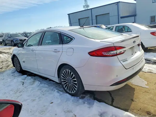 3FA6P0SUXHR376857 2017 FORD FUSION - Image 2