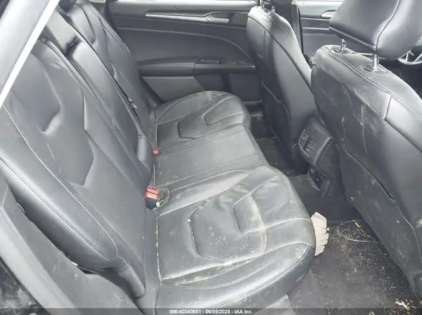 3FA6P0SUXHR413809 2017 FORD FUSION - Image 8