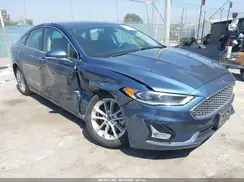 3FA6P0SUXKR175726 2019 FORD FUSION