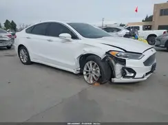 3FA6P0SUXKR178836 2019 FORD FUSION