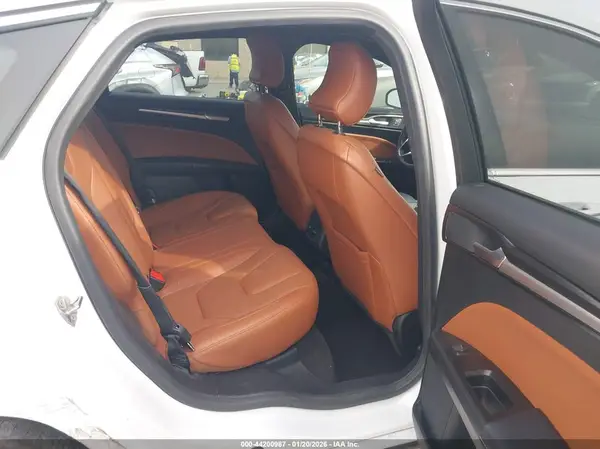 3FA6P0SUXKR178836 2019 FORD FUSION - Image 8