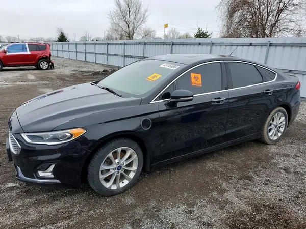 3FA6P0SUXKR211561 2019 FORD FUSION - Image 1