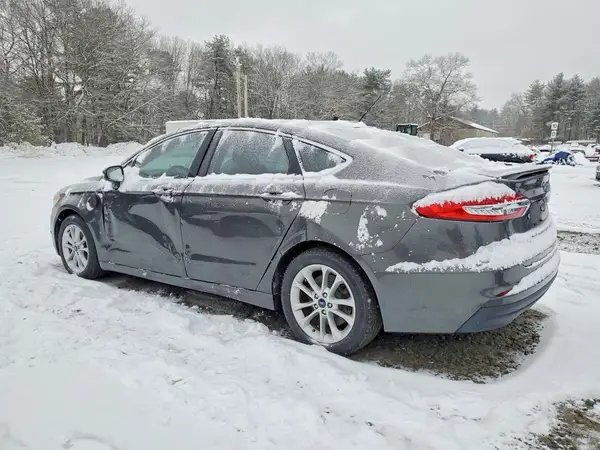 3FA6P0SUXKR212242 2019 FORD FUSION - Image 2