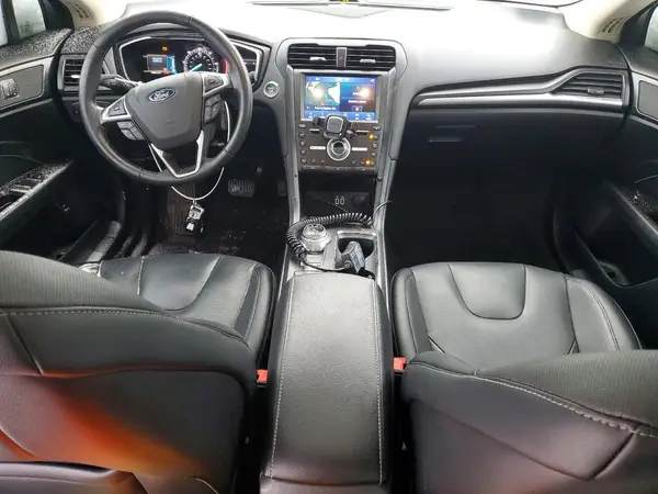 3FA6P0SUXKR212242 2019 FORD FUSION - Image 8