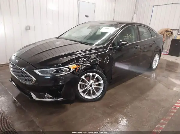 3FA6P0SUXKR286373 2019 FORD FUSION - Image 2