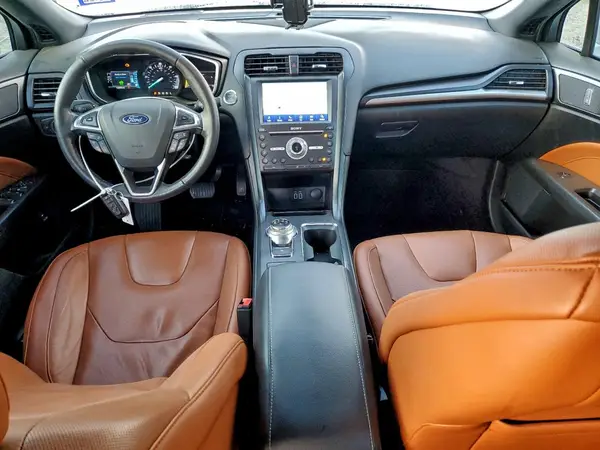 3FA6P0SUXLR111493 2020 FORD FUSION - Image 8