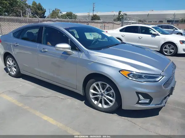 3FA6P0SUXLR171936 2020 FORD FUSION - Image 1