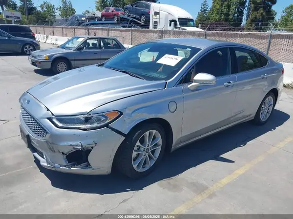 3FA6P0SUXLR171936 2020 FORD FUSION - Image 2