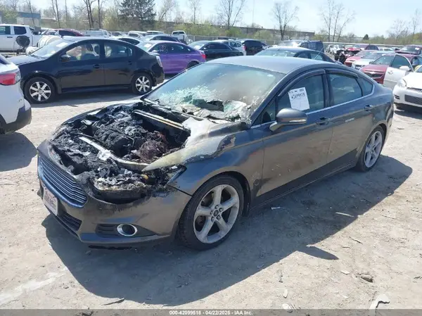 3FA6P0T90GR235191 2016 FORD FUSION - Image 2