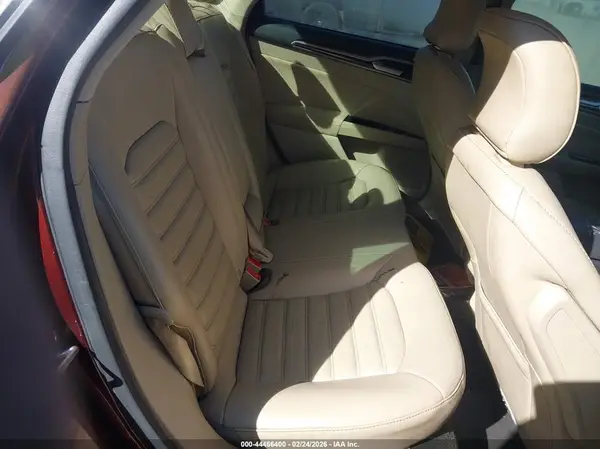 3FA6P0T90GR321813 2016 FORD FUSION - Image 8