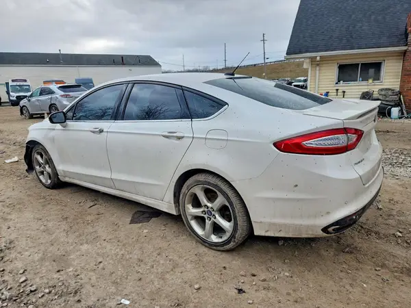 3FA6P0T90GR352527 2016 FORD FUSION - Image 2