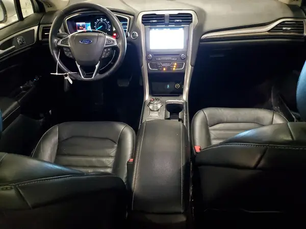 3FA6P0T90HR127137 2017 FORD FUSION - Image 8