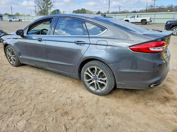 3FA6P0T90HR264398 2017 FORD FUSION - Image 2