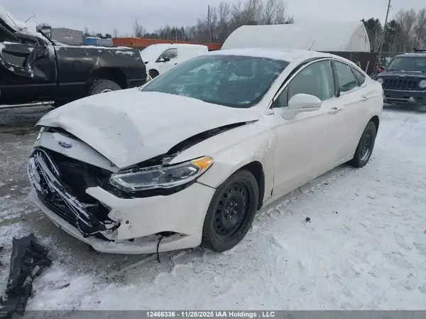 3FA6P0T90HR303216 2017 FORD FUSION - Image 2