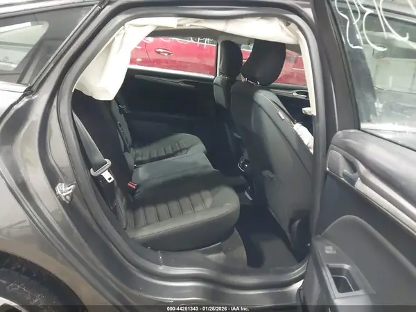 3FA6P0T90KR191721 2019 FORD FUSION - Image 8