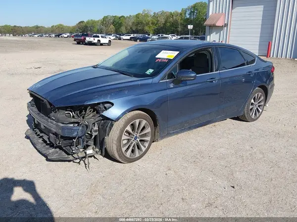 3FA6P0T90KR238584 2019 FORD FUSION - Image 2