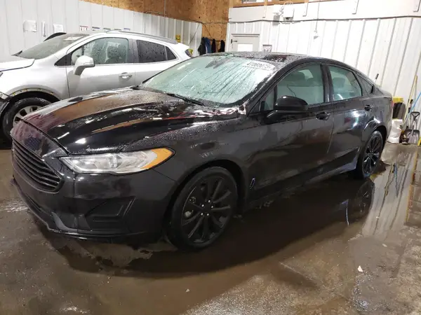3FA6P0T90KR261119 2019 FORD FUSION - Image 1
