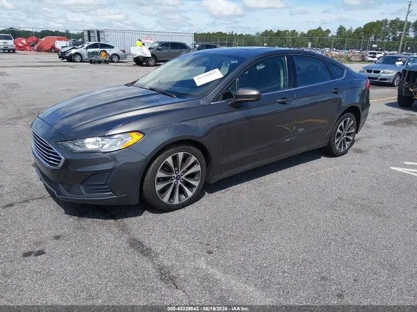 3FA6P0T90LR190425 2020 FORD FUSION - Image 2