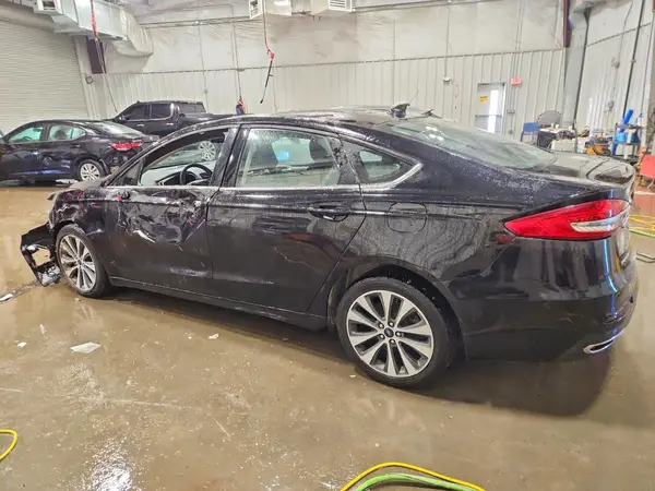 3FA6P0T90LR191512 2020 FORD FUSION - Image 2