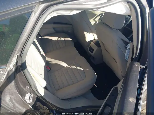 3FA6P0T90LR209717 2020 FORD FUSION - Image 8